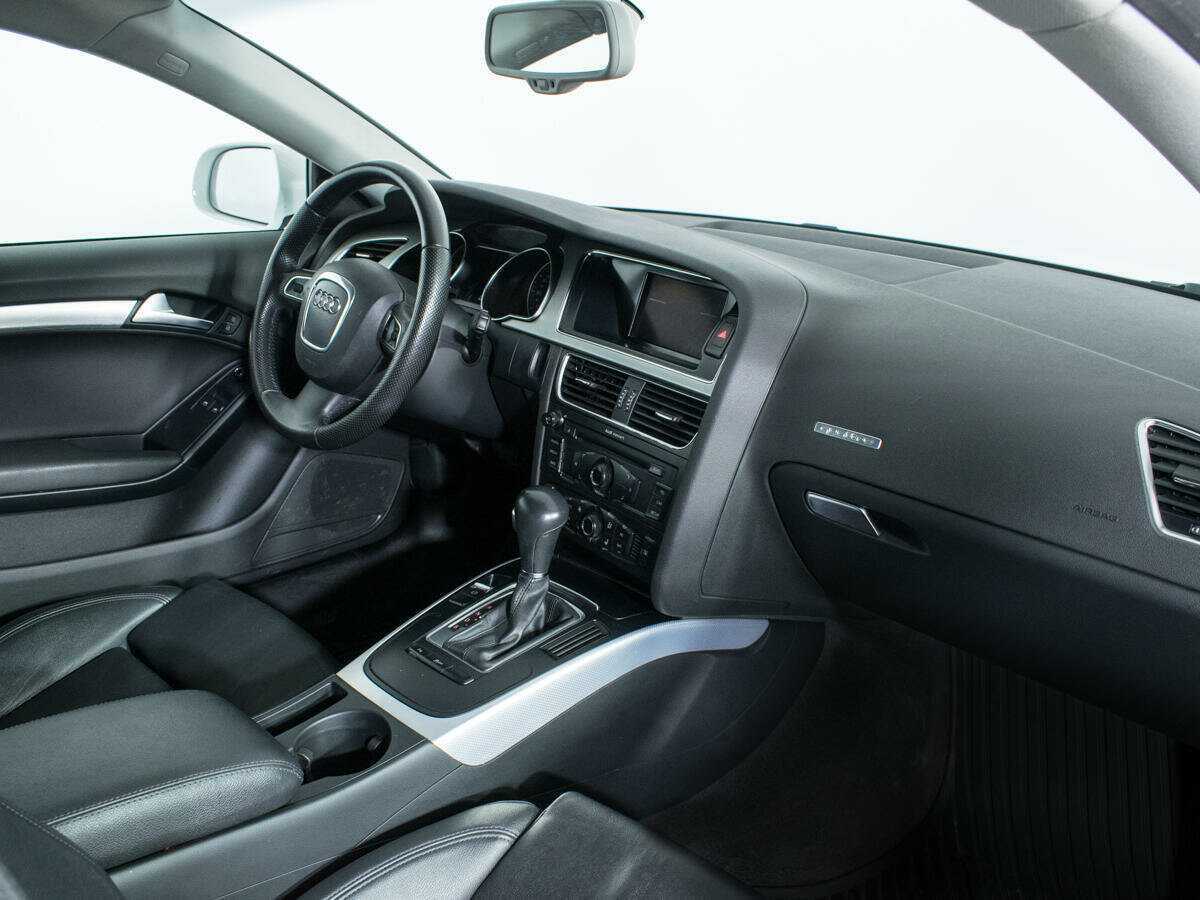 Audi A5 2010 года с пробегом. Фото: #8