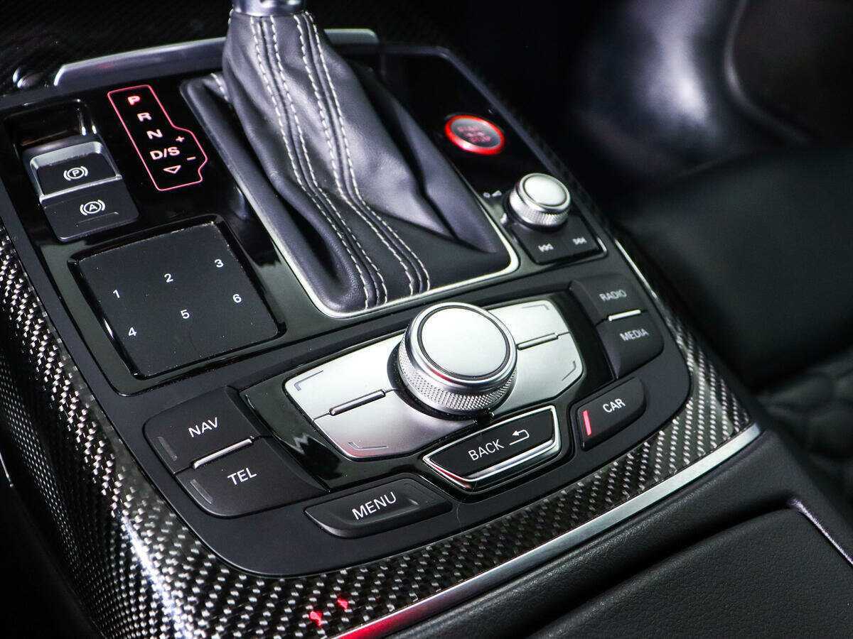 Audi RS 6 2015 года с пробегом. Фото: #15