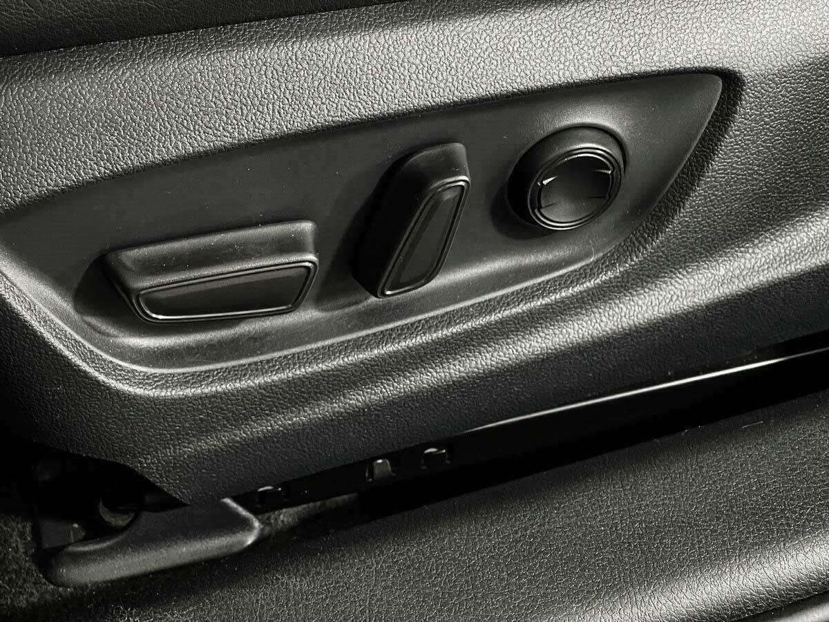 Toyota Camry 2020 года с пробегом. Фото: #13