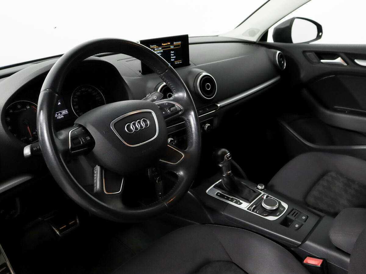 Audi A3 2015 года с пробегом. Фото: #8