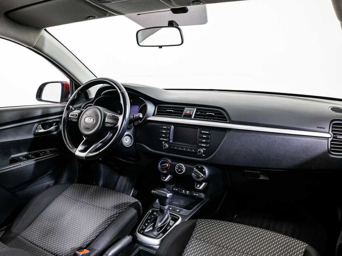 Б/У Киа Рио 2017 года. Фото: #8