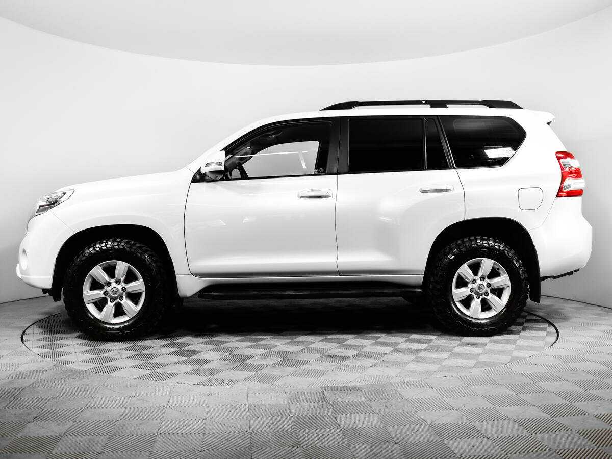 Toyota Land Cruiser Prado 2017 года с пробегом. Фото: #7