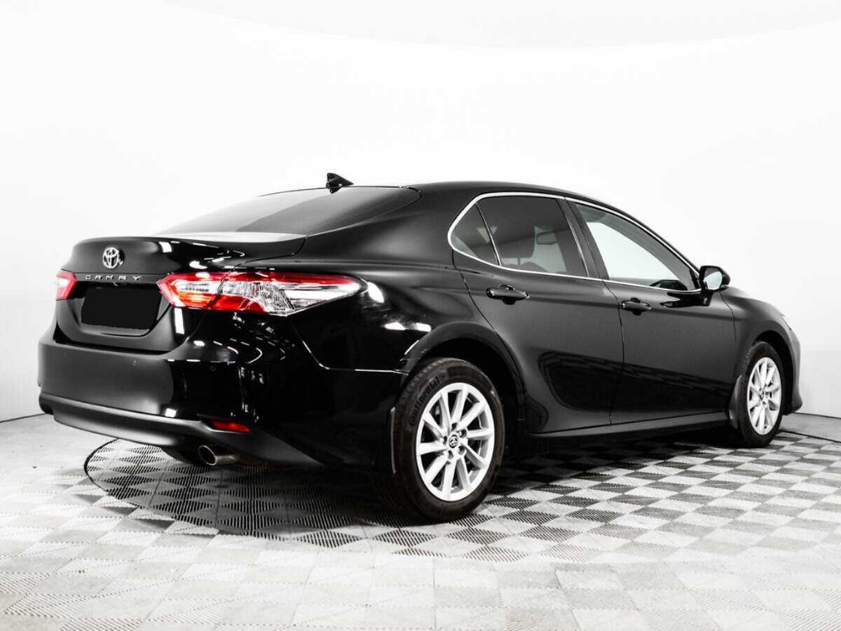 Toyota Camry 2021 года с пробегом. Фото: #4