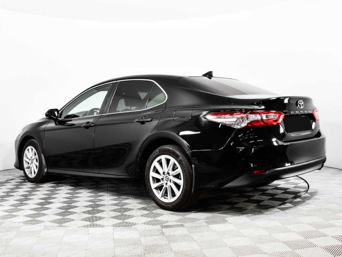 Toyota Camry 2021 года с пробегом. Фото: #6