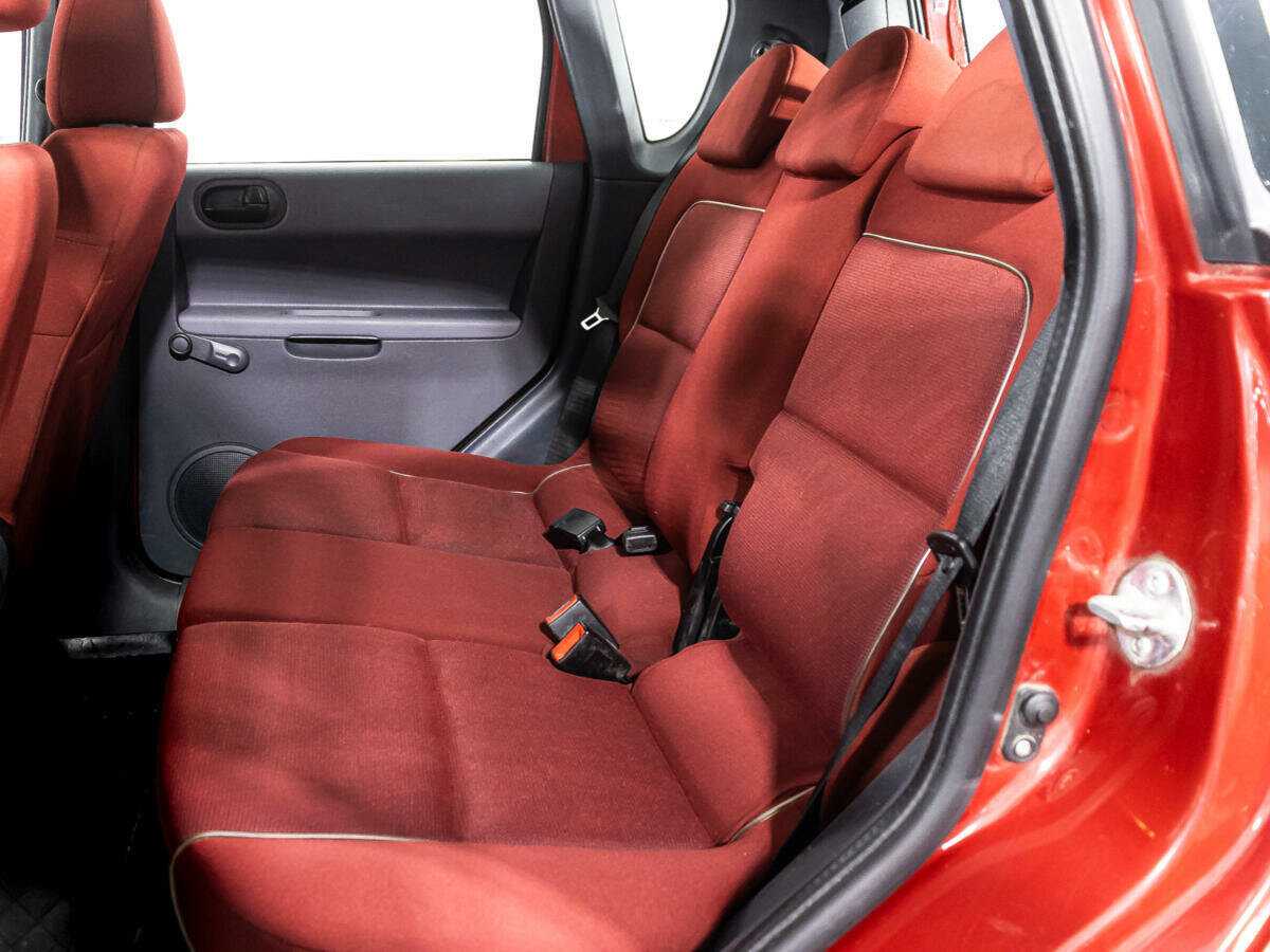 Mitsubishi Colt 2008 года с пробегом. Фото: #9