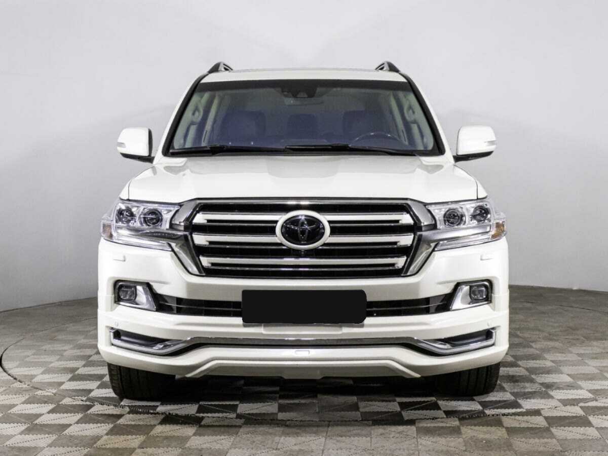 Toyota Land Cruiser 2016 года с пробегом. Фото: #1