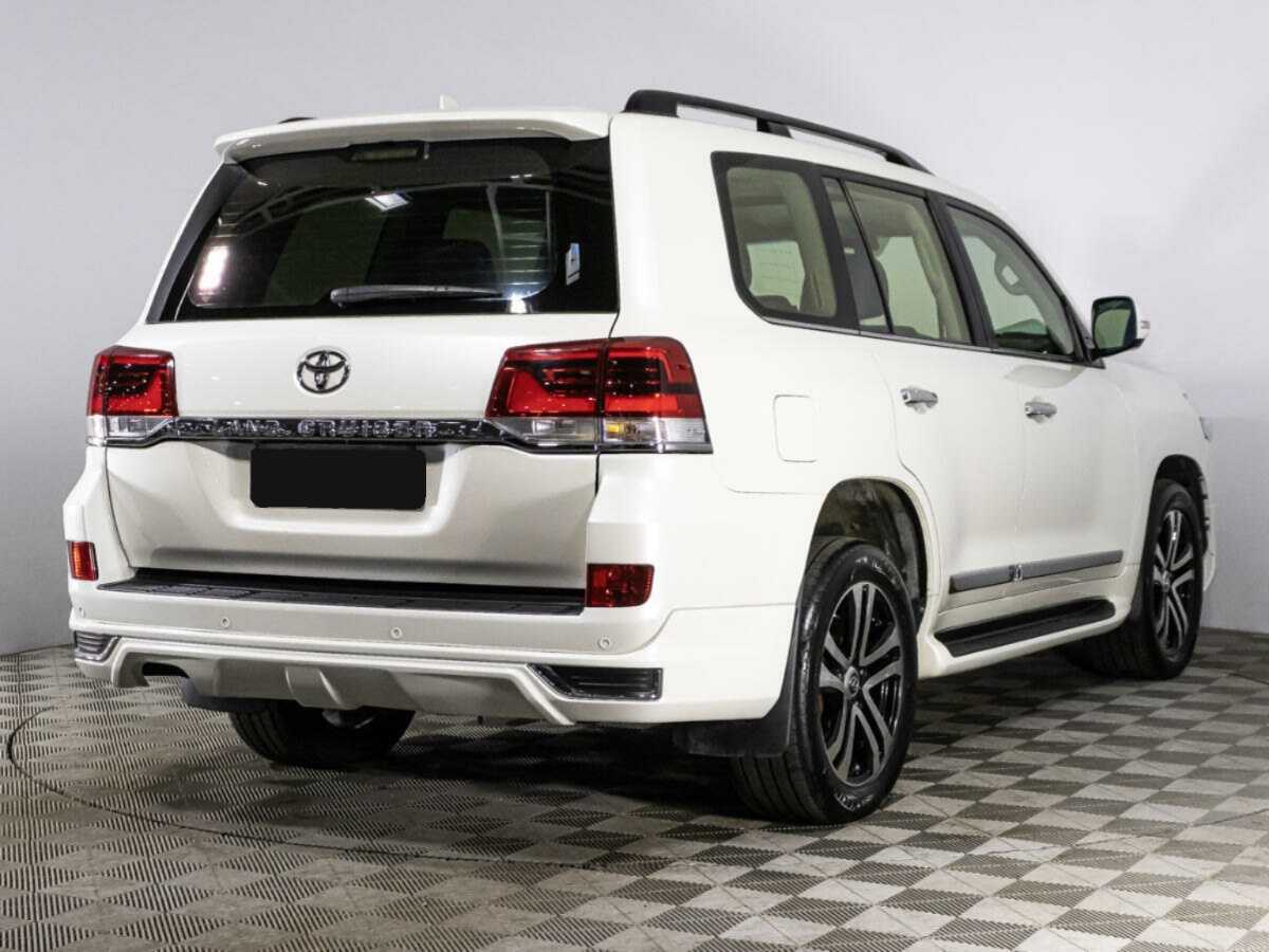 Toyota Land Cruiser 2016 года с пробегом. Фото: #4