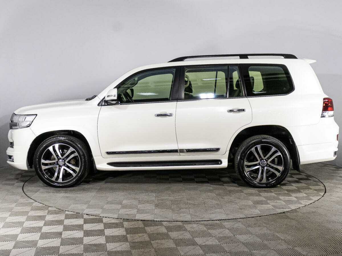 Toyota Land Cruiser 2016 года с пробегом. Фото: #7