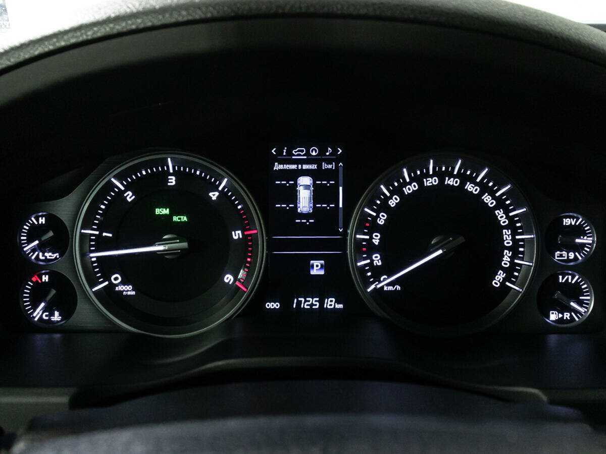 Toyota Land Cruiser 2016 года с пробегом. Фото: #11