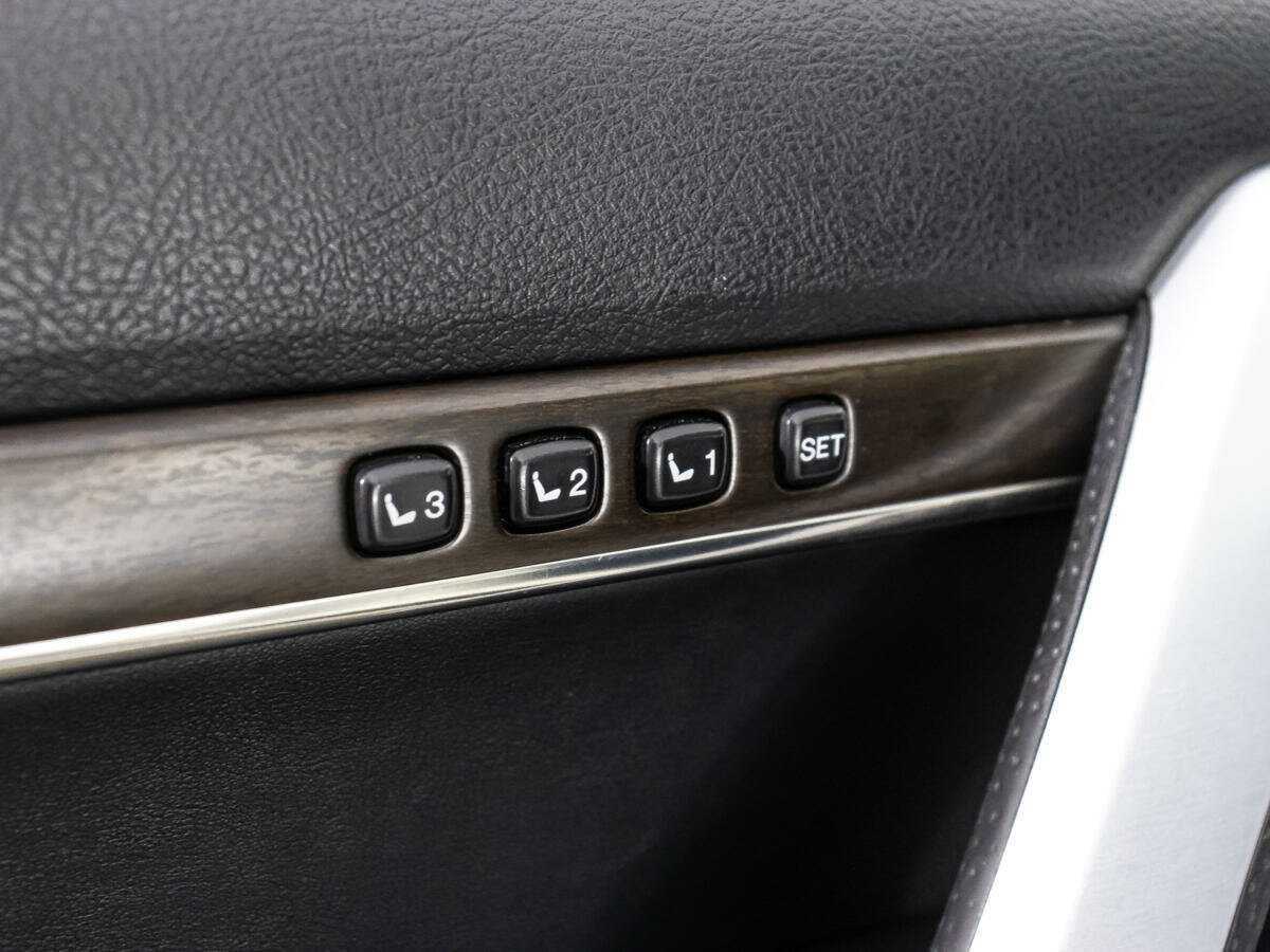 Toyota Land Cruiser 2016 года с пробегом. Фото: #15