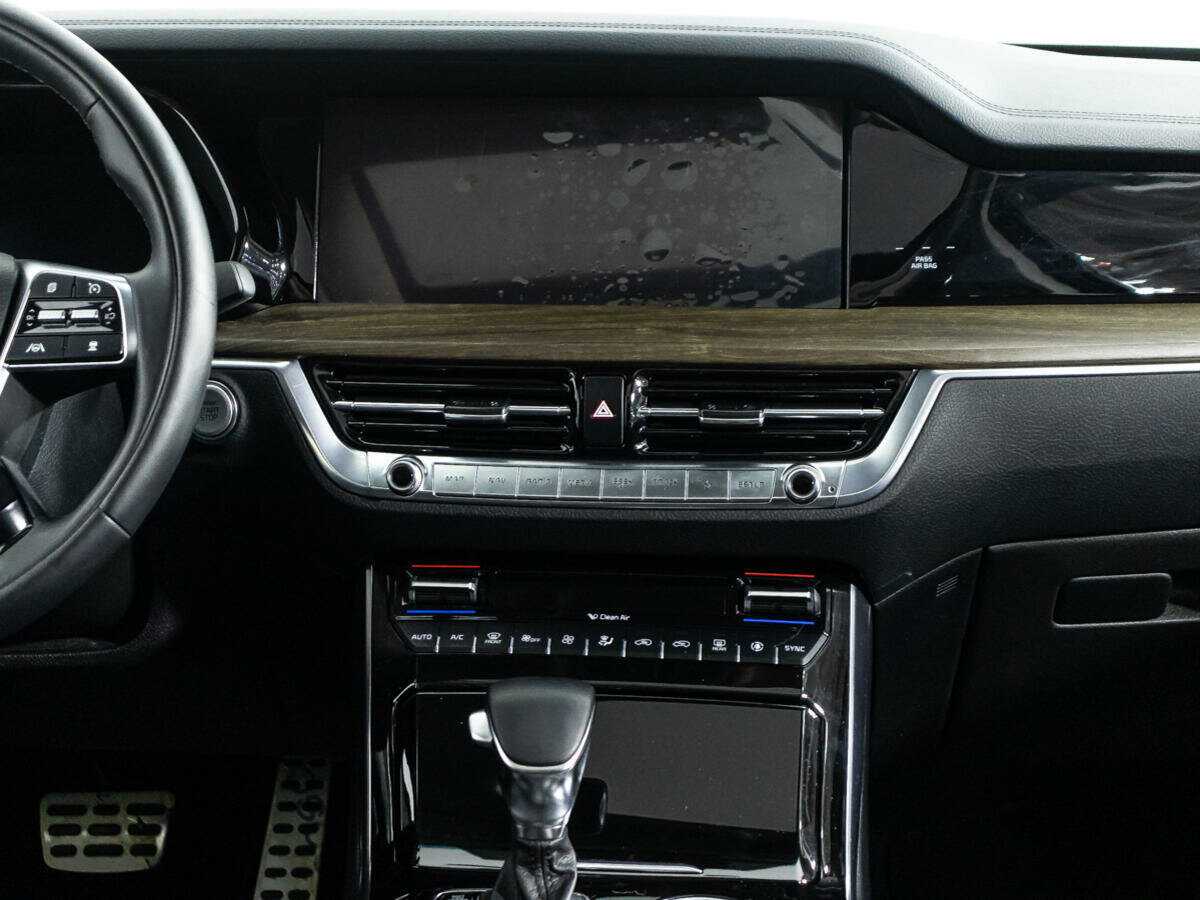 Kia Mohave 2022 года с пробегом. Фото: #13