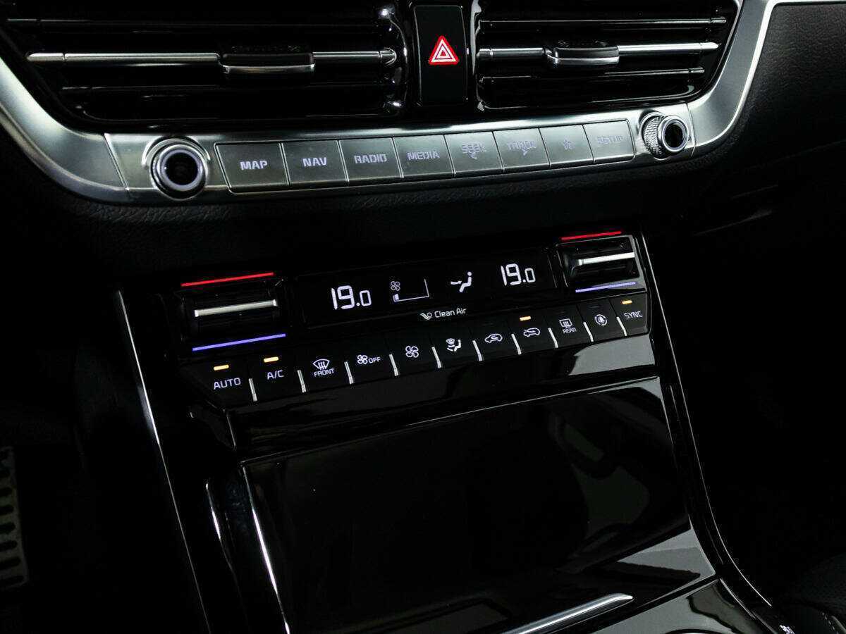 Kia Mohave 2022 года с пробегом. Фото: #24