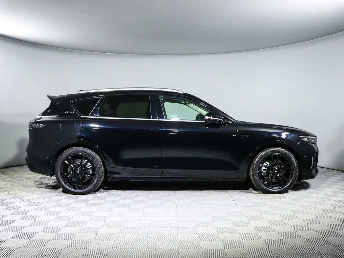 Voyah Free 2023 года с пробегом. Фото: #3