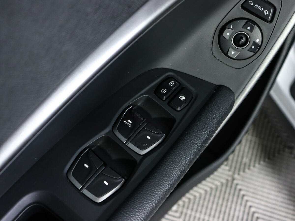 Hyundai Santa Fe 2016 года с пробегом. Фото: #15