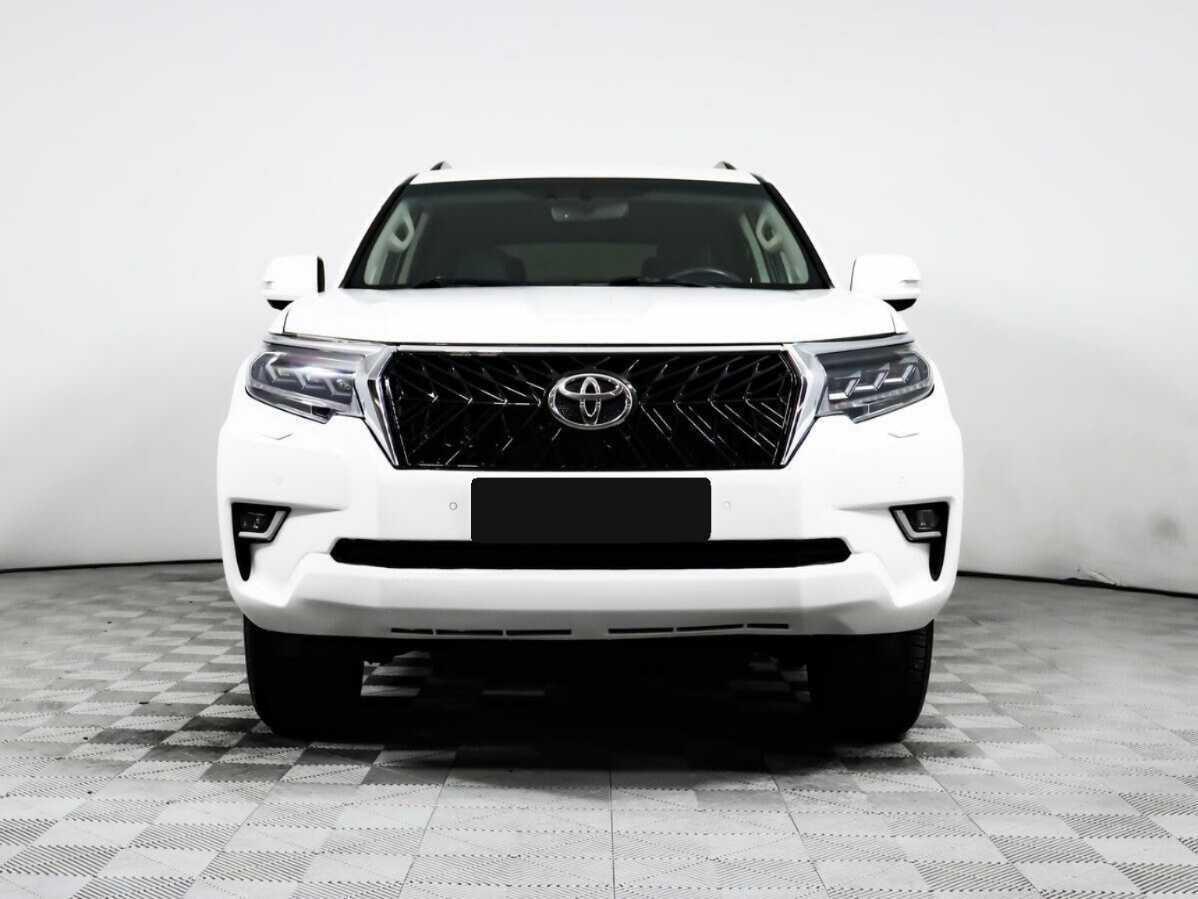 Toyota Land Cruiser Prado 2017 года с пробегом. Фото: #1