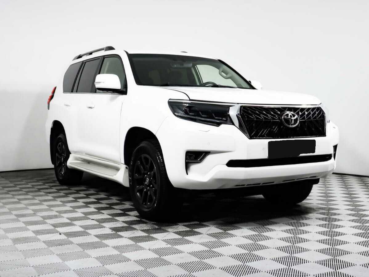 Toyota Land Cruiser Prado 2017 года с пробегом. Фото: #2