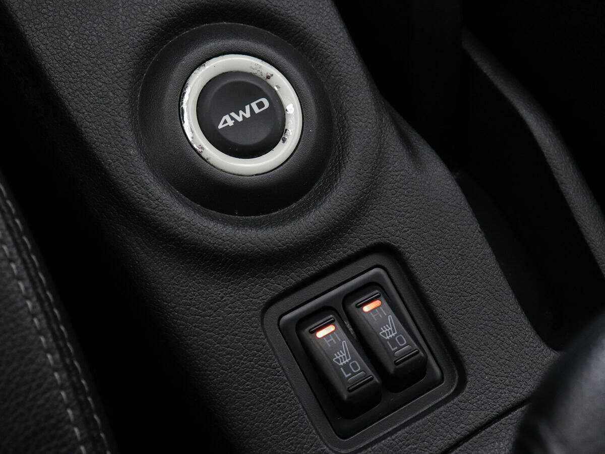 Б/У Митсубиши Оутлэндер 2013 года. Фото: #12