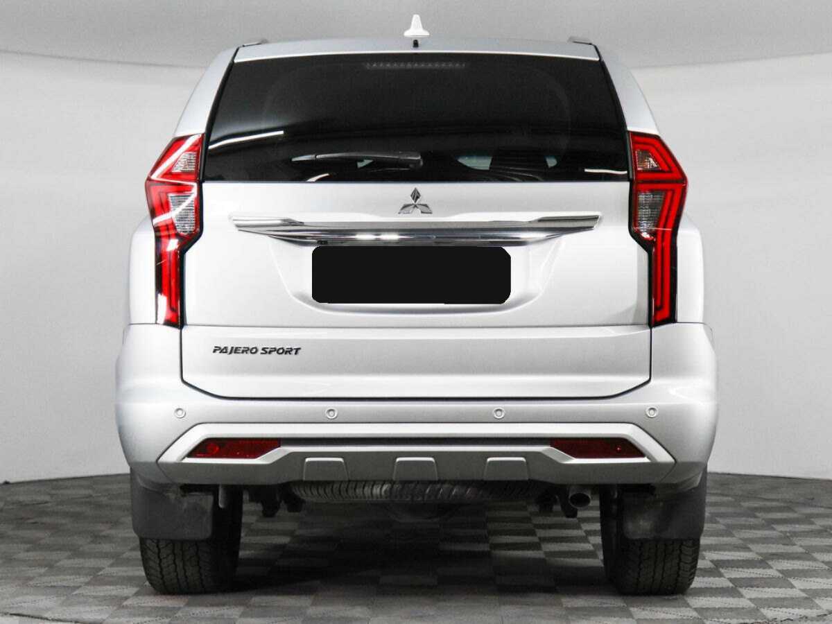 Mitsubishi Pajero Sport 2022 года с пробегом. Фото: #5