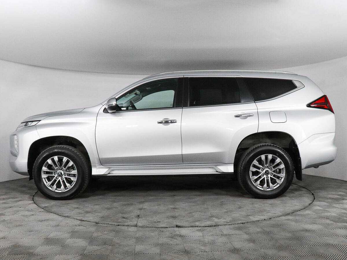 Mitsubishi Pajero Sport 2022 года с пробегом. Фото: #7