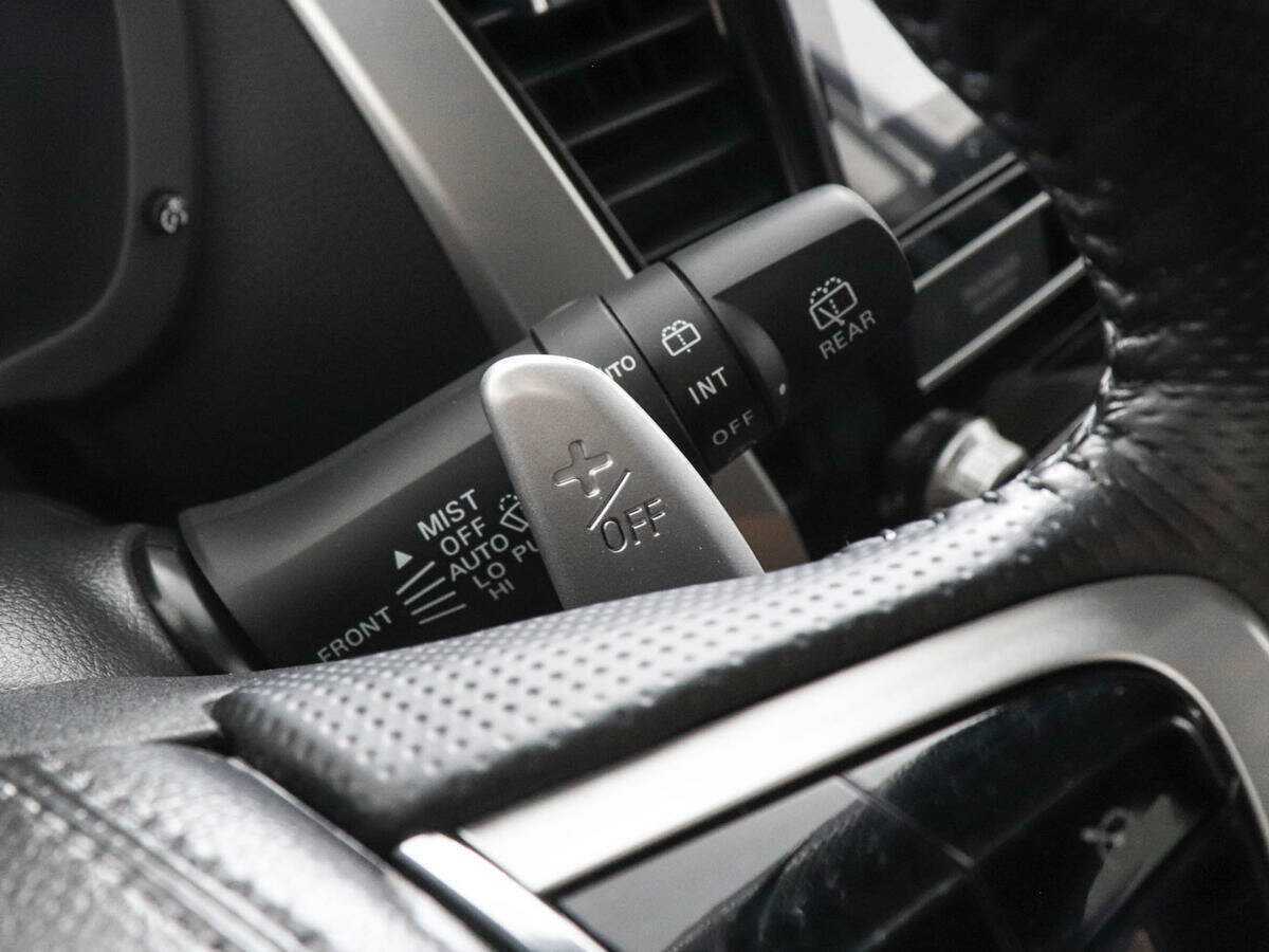 Mitsubishi Pajero Sport 2022 года с пробегом. Фото: #12