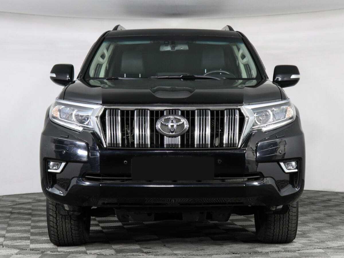 Toyota Land Cruiser Prado 2017 года с пробегом. Фото: #1