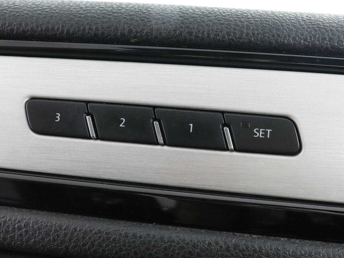 Volkswagen Touareg 2017 года с пробегом. Фото: #10