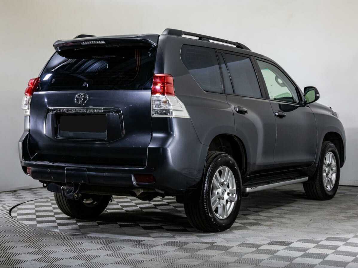 Toyota Land Cruiser Prado 2010 года с пробегом. Фото: #3