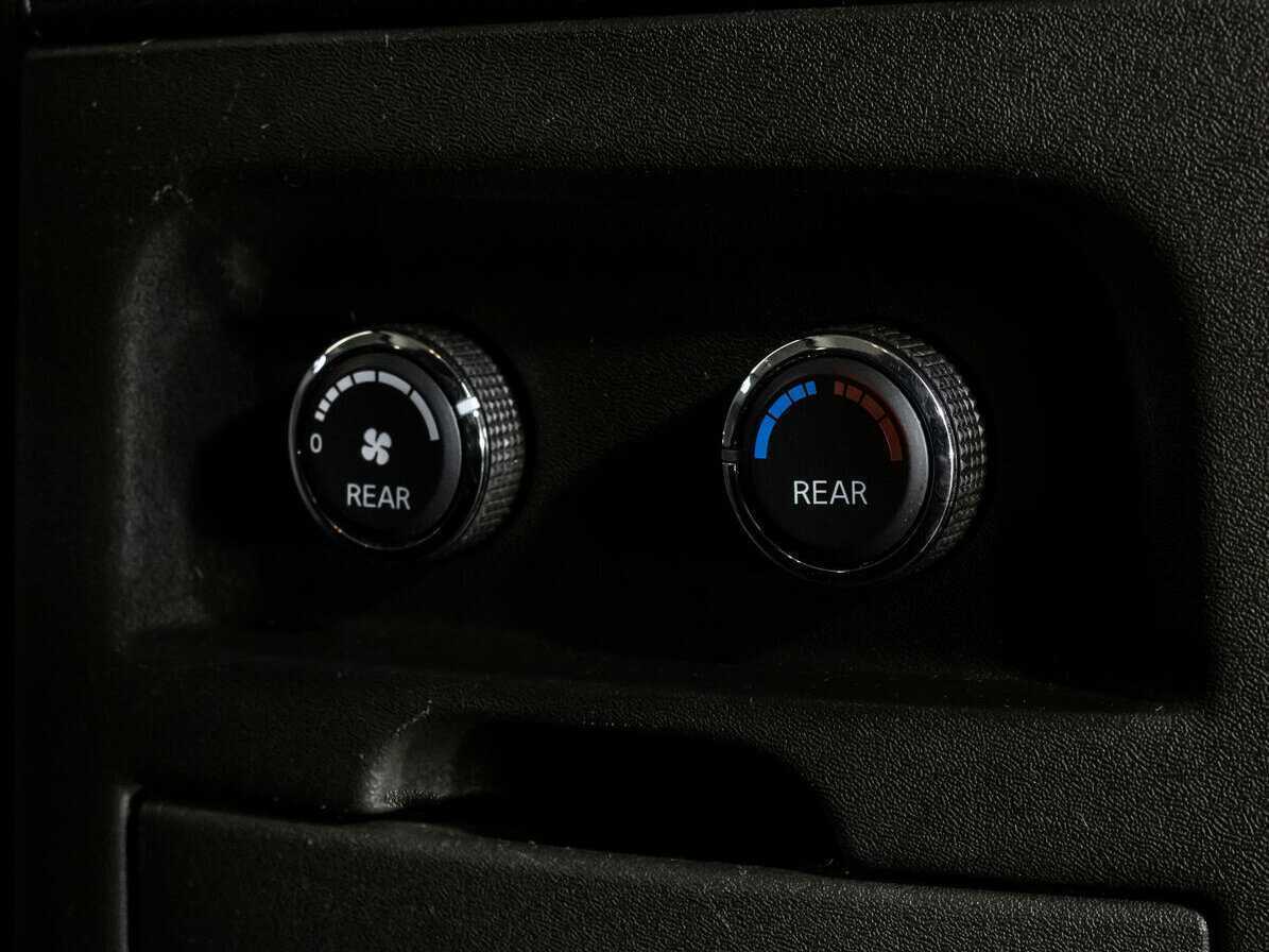 Nissan Pathfinder 2010 года с пробегом. Фото: #16