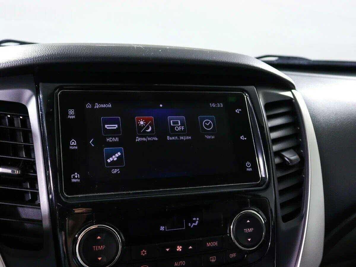 Mitsubishi Pajero Sport 2017 года с пробегом. Фото: #12