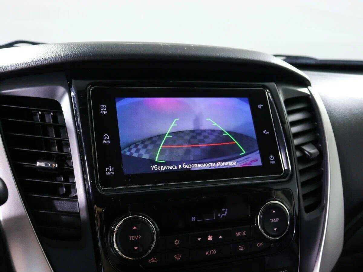 Mitsubishi Pajero Sport 2017 года с пробегом. Фото: #14