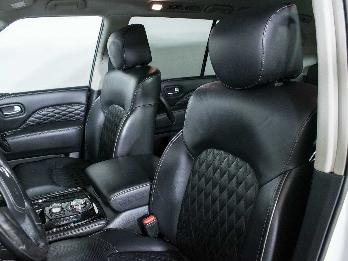 Infiniti QX80 2020 года с пробегом. Фото: #12