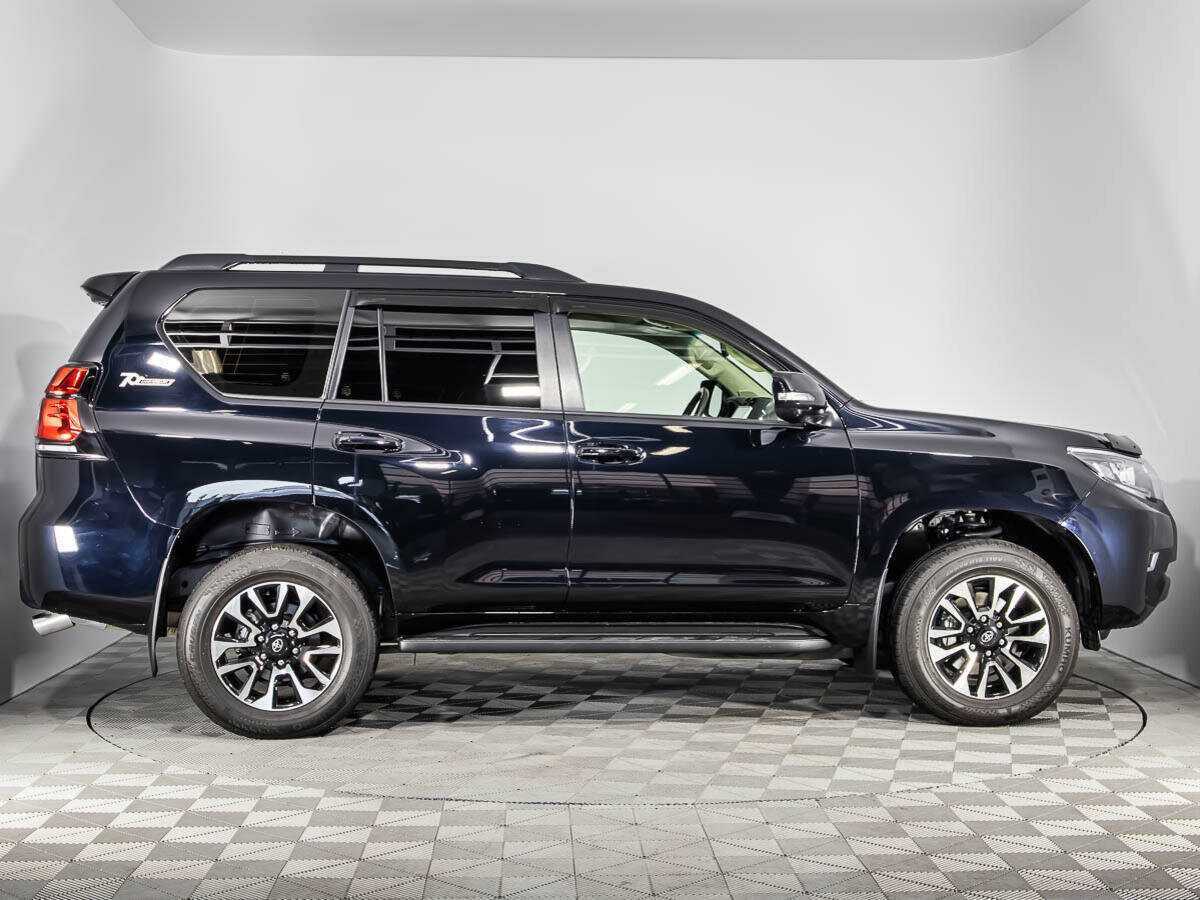 Toyota Land Cruiser Prado 2022 года с пробегом. Фото: #3