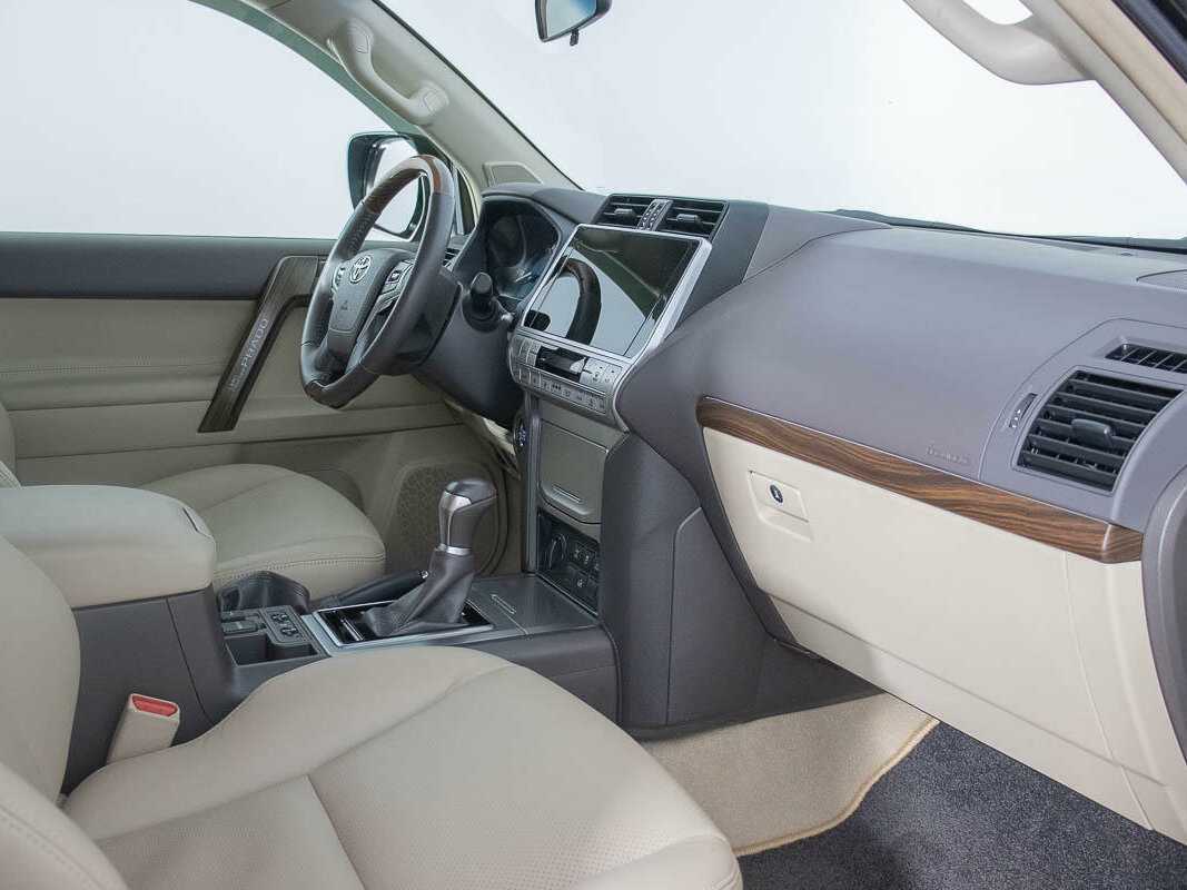 Toyota Land Cruiser Prado 2022 года с пробегом. Фото: #8