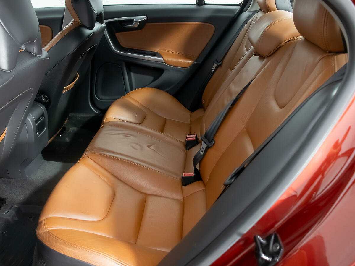 Volvo S60 2011 года с пробегом. Фото: #9