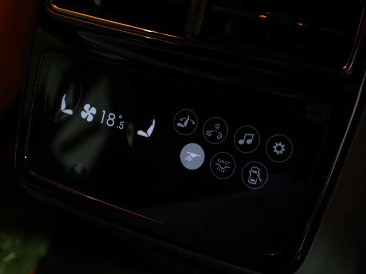 Zeekr 001 2023 года с пробегом. Фото: #13