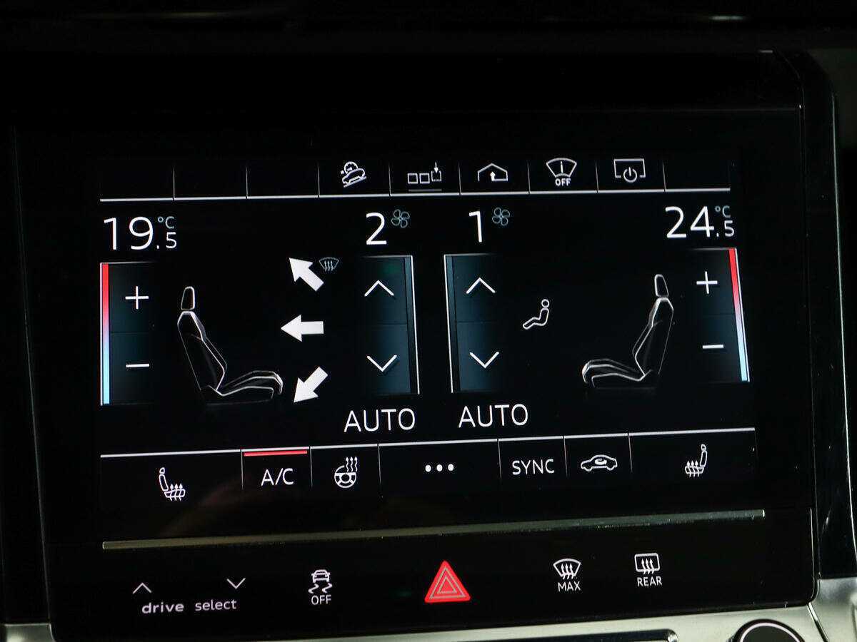 Audi e-tron 2020 года с пробегом. Фото: #24