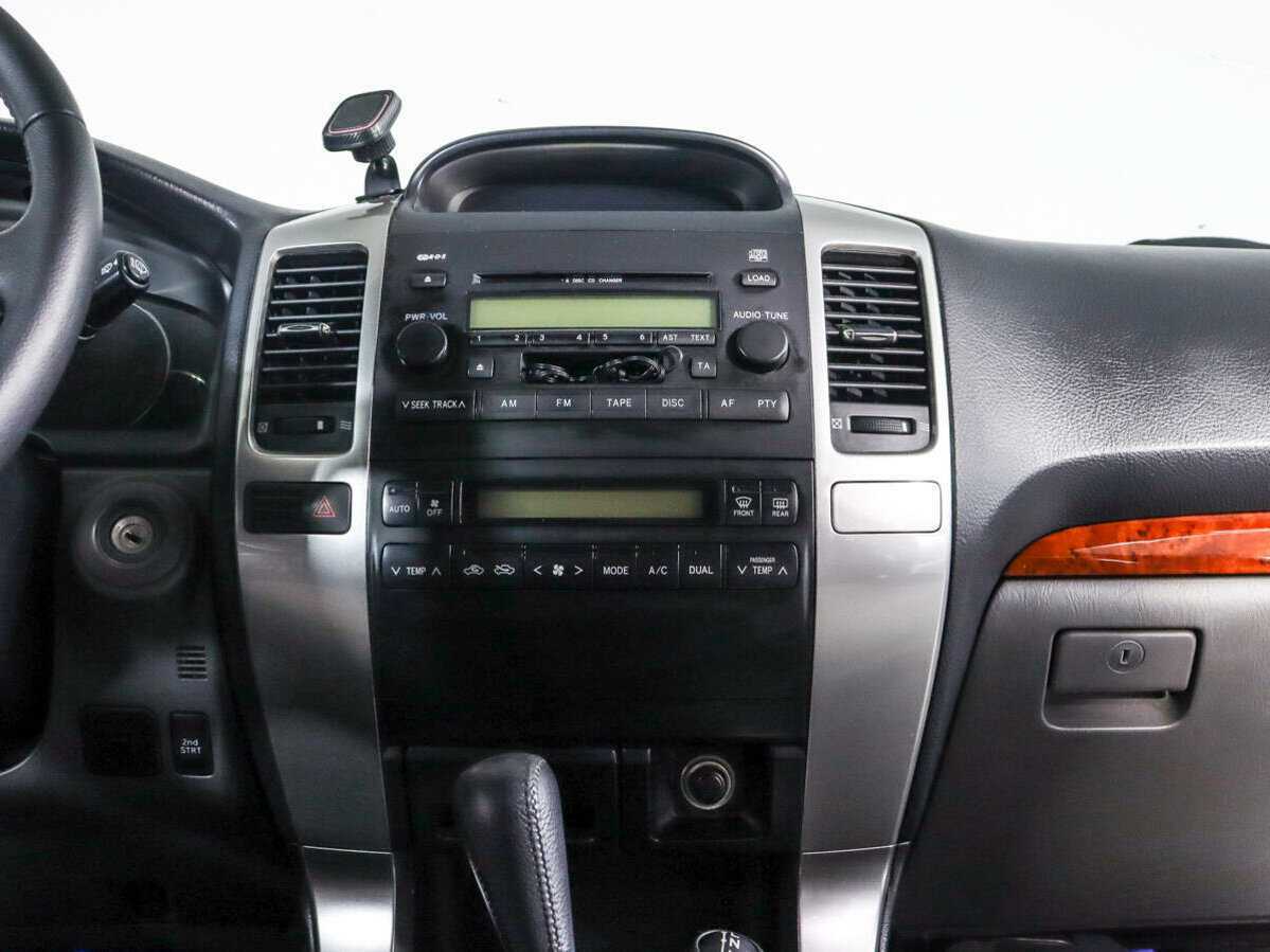 Toyota Land Cruiser Prado 2004 года с пробегом. Фото: #9