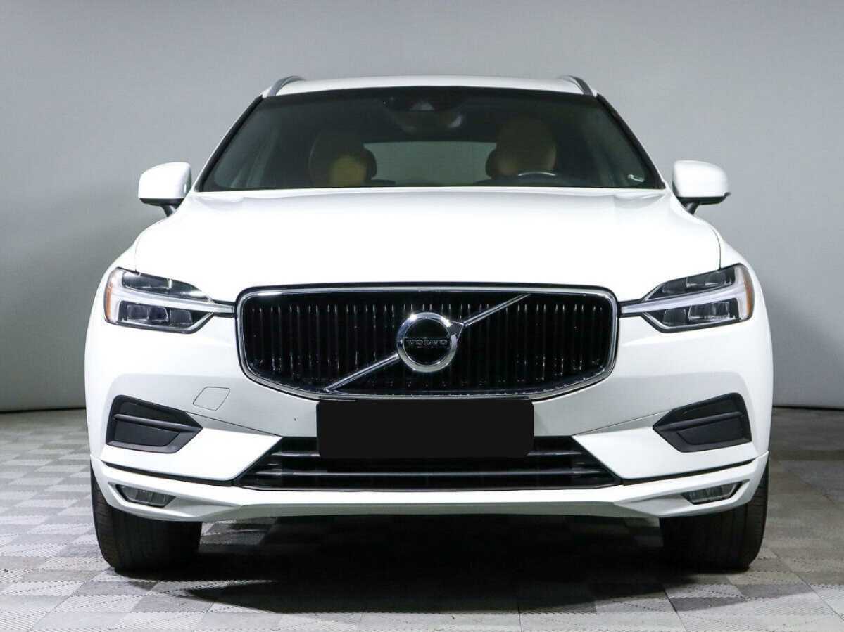 Volvo XC60 2020 года с пробегом. Фото: #1
