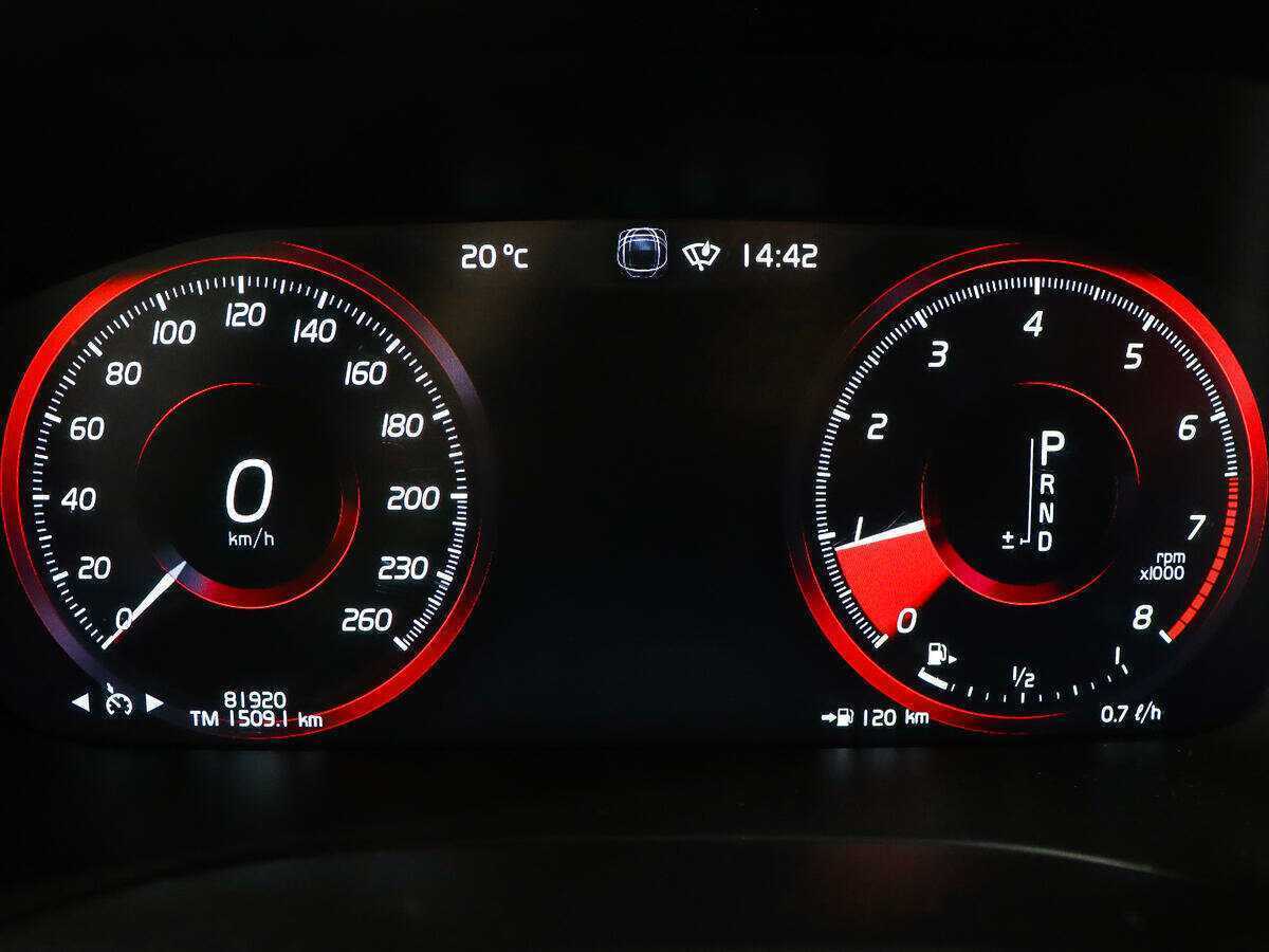 Volvo XC60 2020 года с пробегом. Фото: #10