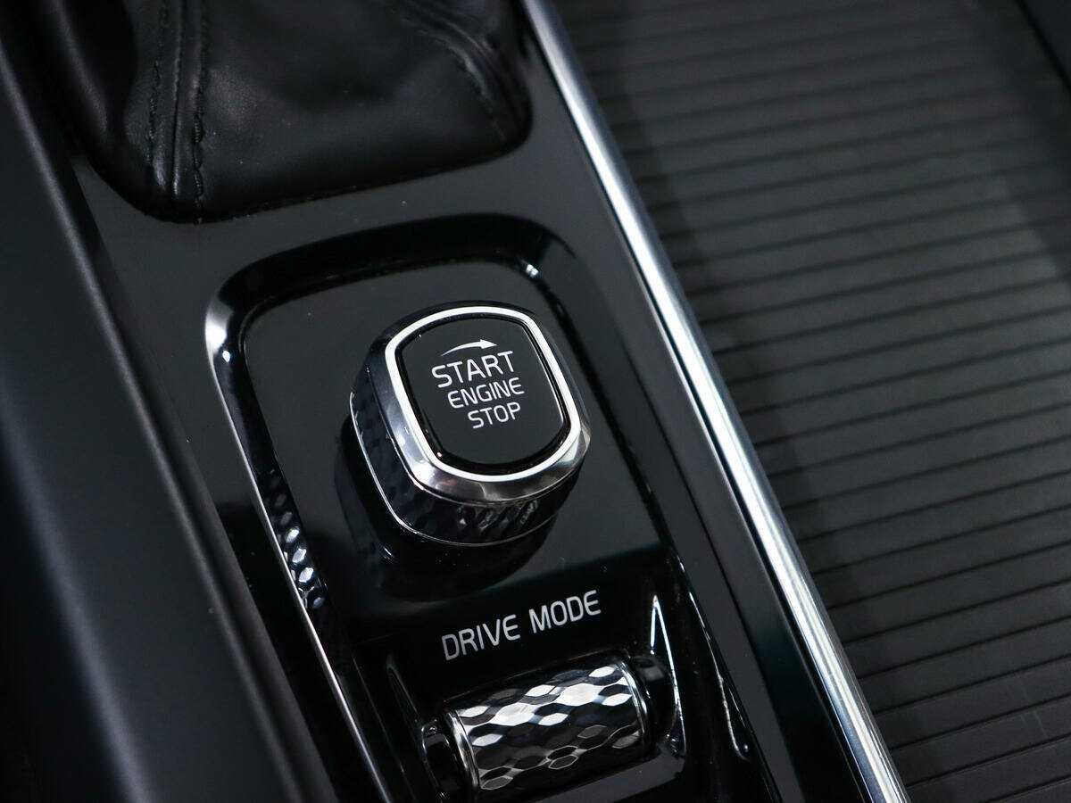 Volvo XC60 2020 года с пробегом. Фото: #17