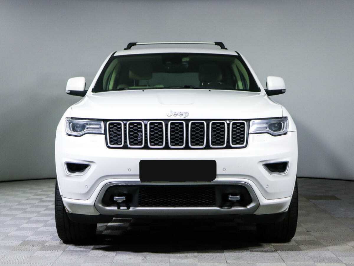 Jeep Grand Cherokee 2018 года с пробегом. Фото: #1