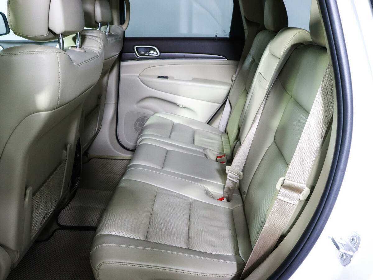 Jeep Grand Cherokee 2018 года с пробегом. Фото: #9