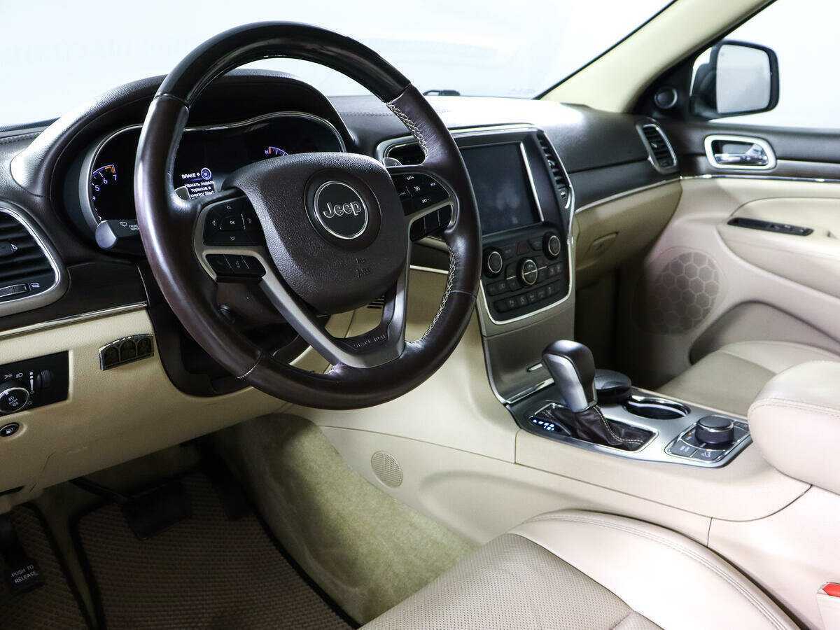 Jeep Grand Cherokee 2018 года с пробегом. Фото: #13