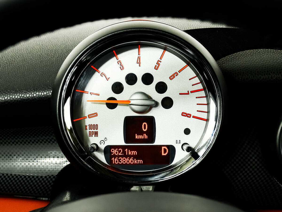 Mini Clubman 2012 года с пробегом. Фото: #9