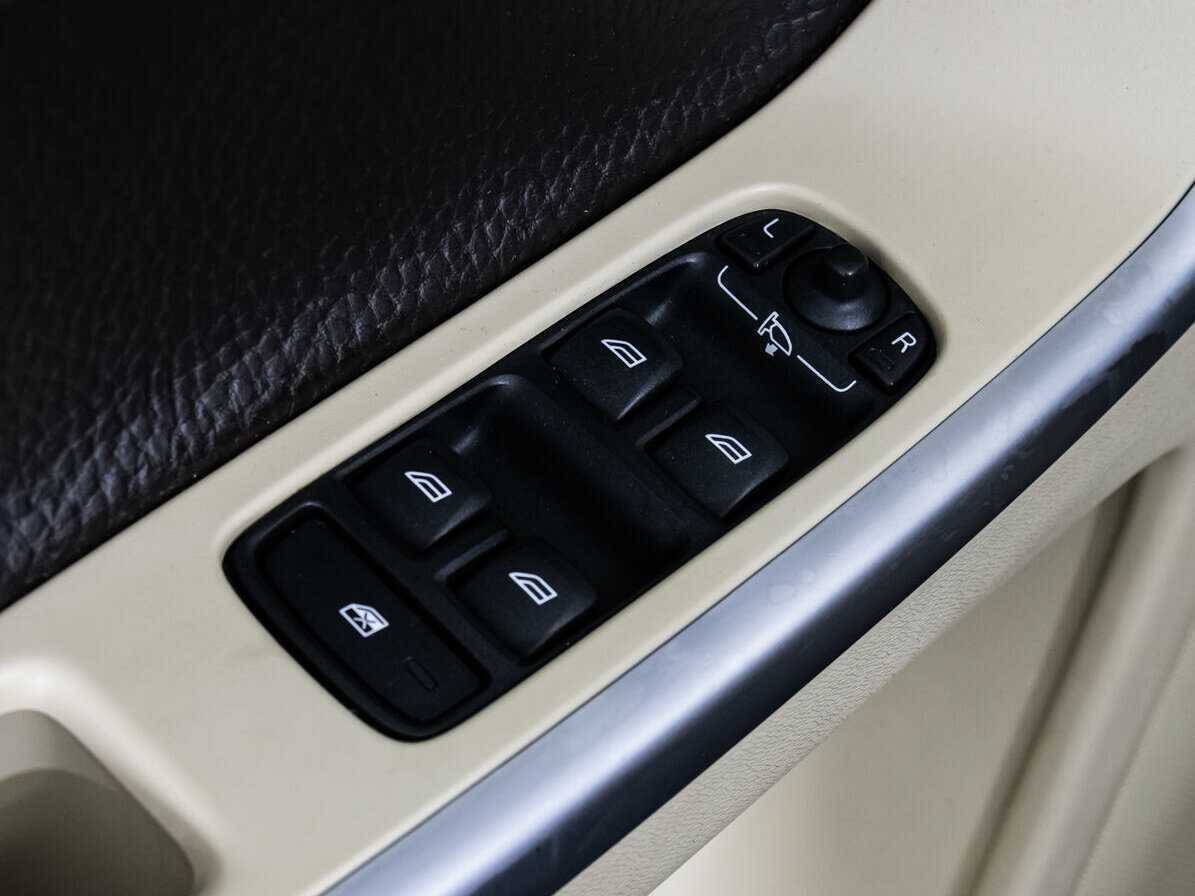 Volvo XC60 2011 года с пробегом. Фото: #11