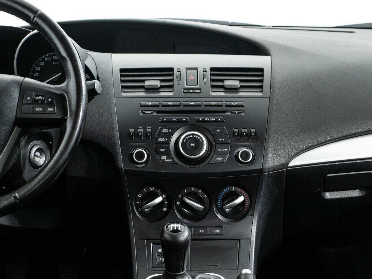 Mazda 3 2011 года с пробегом. Фото: #13