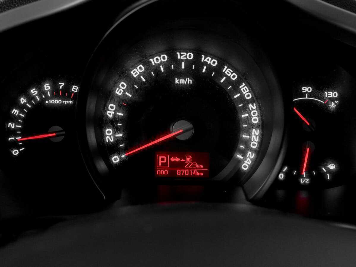 Б/У Киа Спортейдж 2015 года. Фото: #9