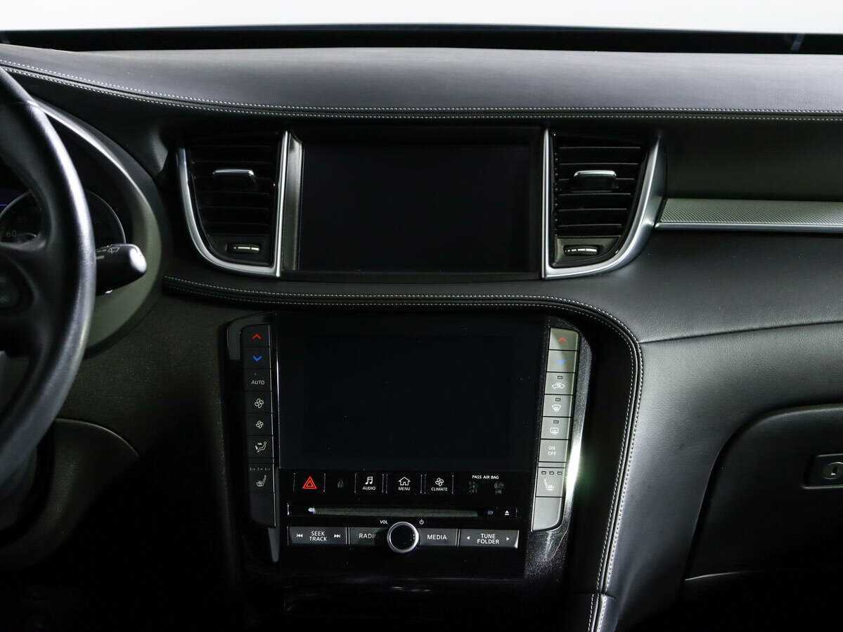 Infiniti QX50 2019 года с пробегом. Фото: #12