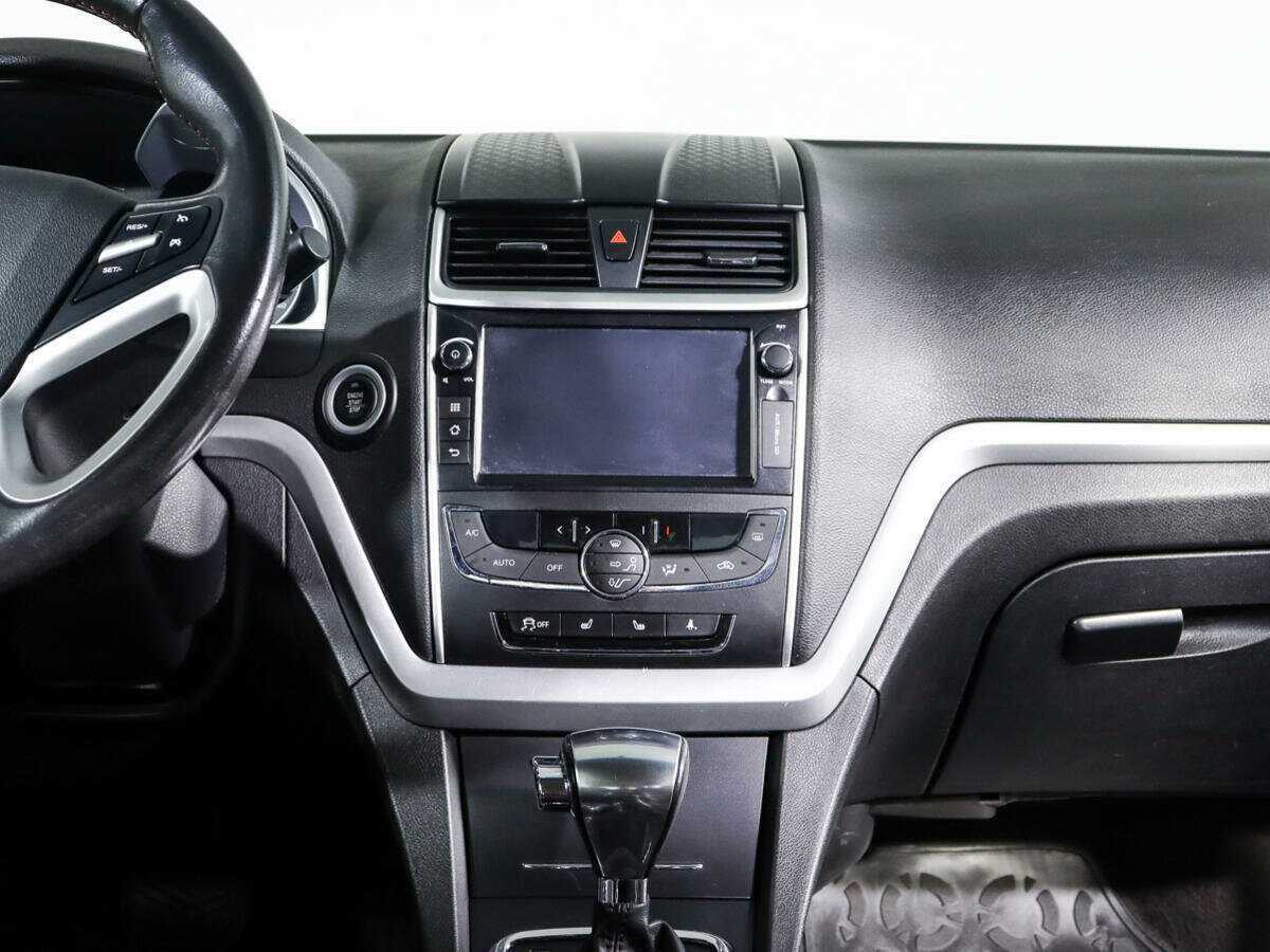Geely Emgrand 7 2016 года с пробегом. Фото: #10