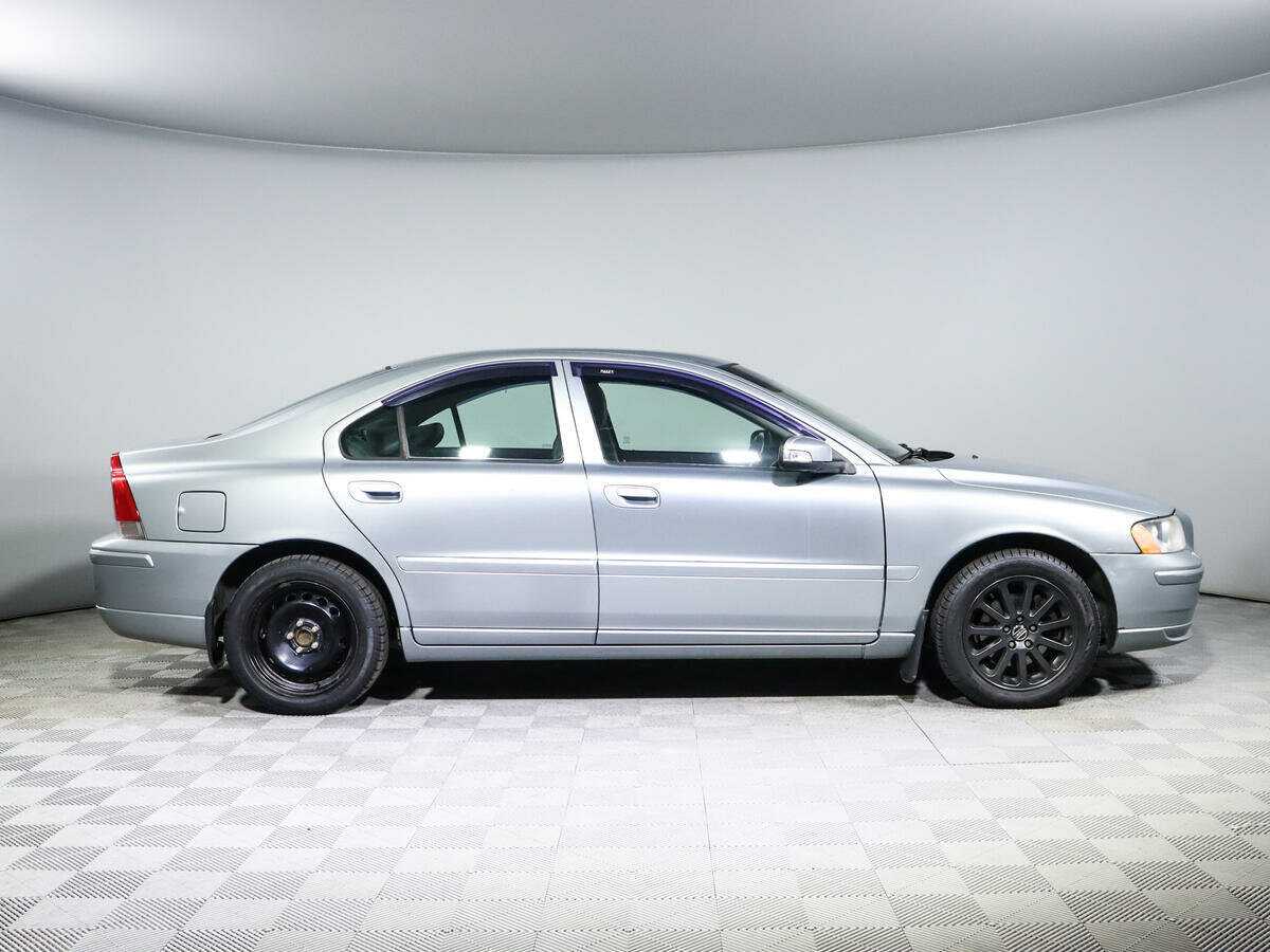 Volvo S60 2009 года с пробегом. Фото: #3